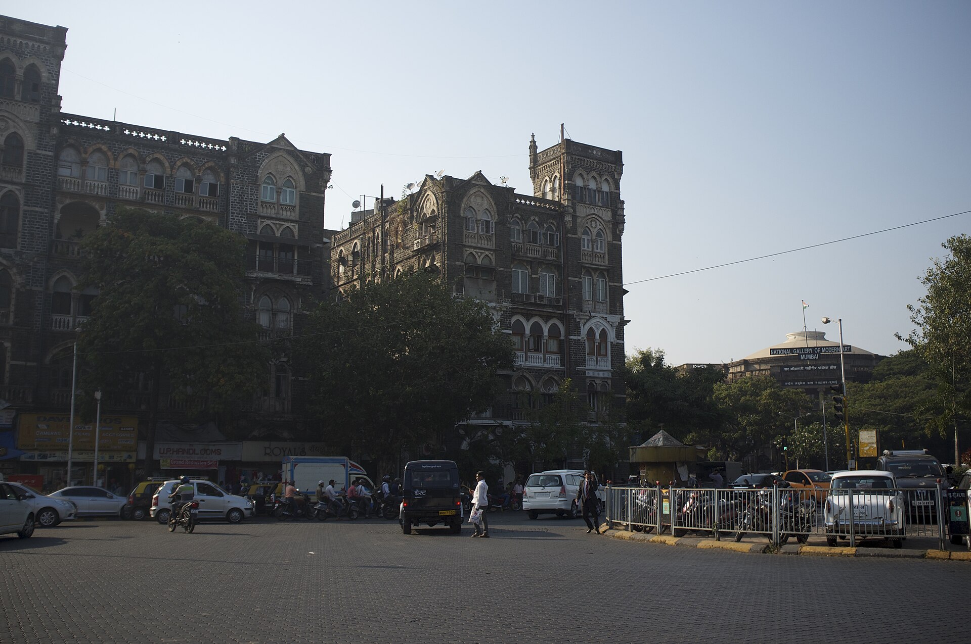 Best Neighbourhoods to Live in Mumbai 2026, Where to Live in Mumbai by Budget and Lifestyle