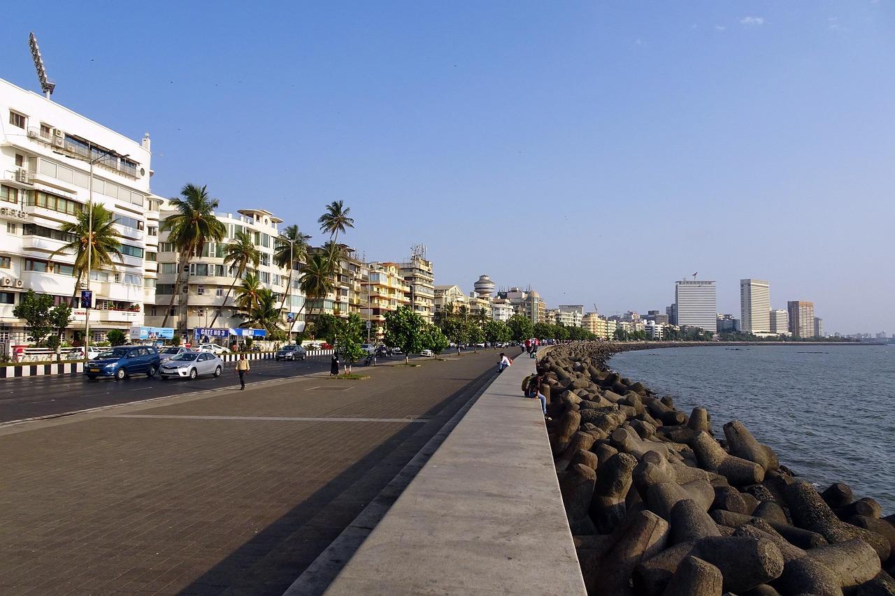 Discover 5 Must-See Cultural Performances and Heritage Sites in Mumbai Tonight