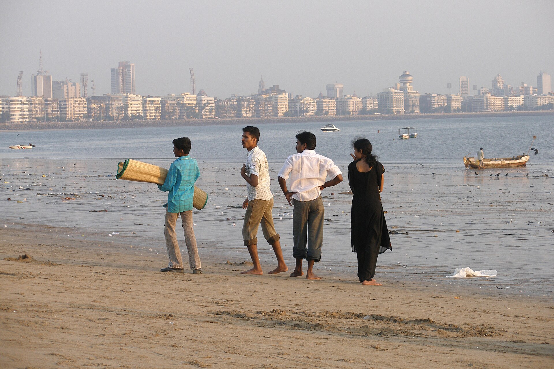 Locals Reveal Hidden Gems Beyond Mumbai's Colaba Gateway