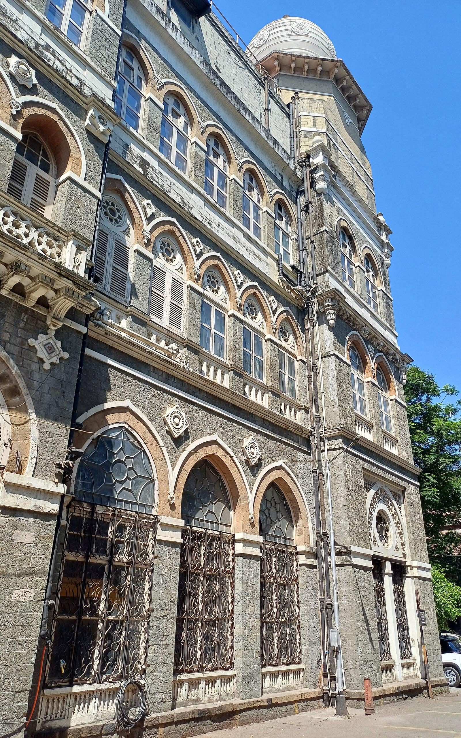 Expat's Complete Guide: Relocate to Mumbai 2026 Successfully